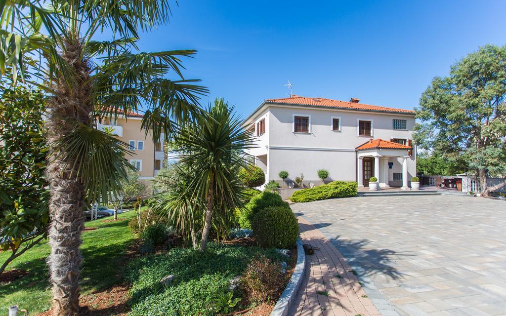 Vila Milcetic Malinska Exteriör bild